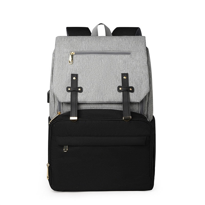 Le Queen Water Proof Premium Mommy Bag With Leather Straps