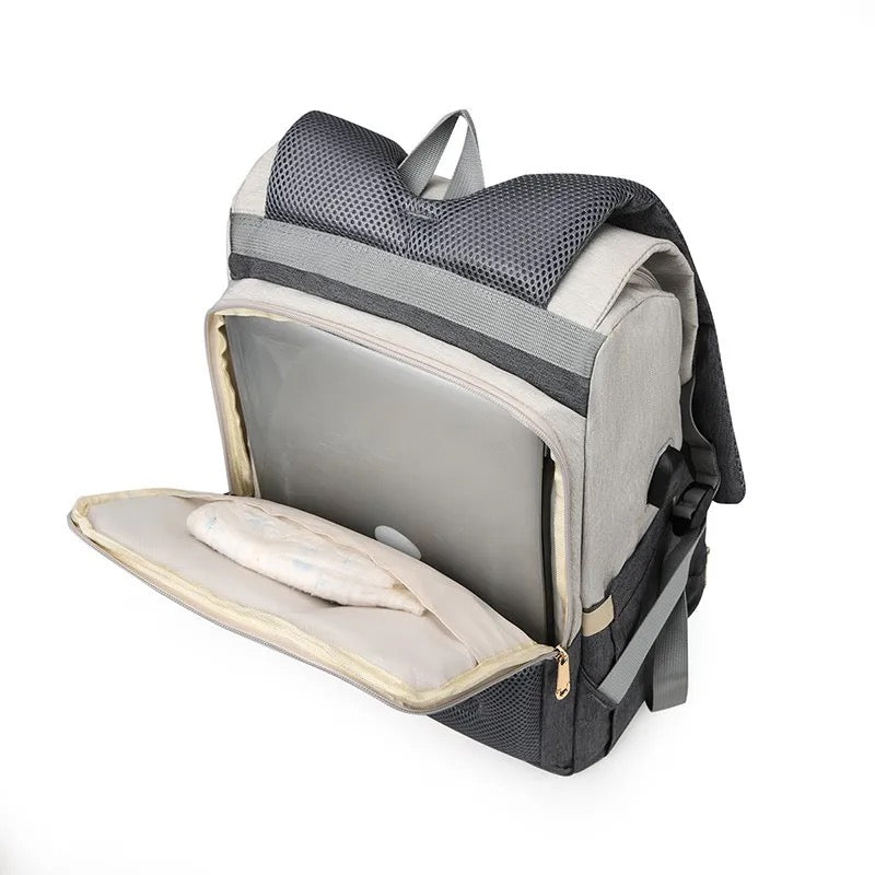 Le Queen Water Proof Premium Mommy Bag With Leather Straps
