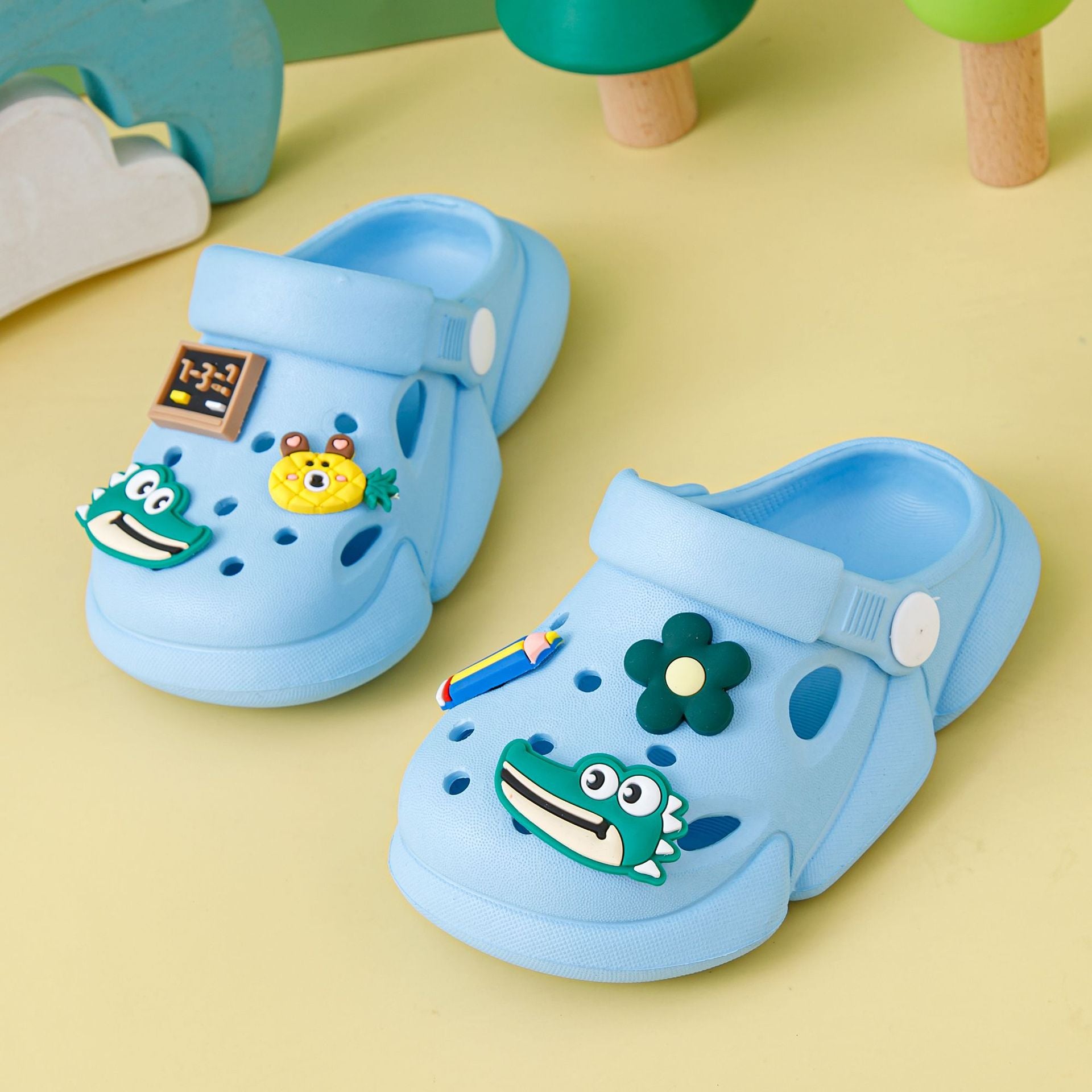 Minikin Clogs Theme Patch Appliqued Clogs I 6M - 5 Years