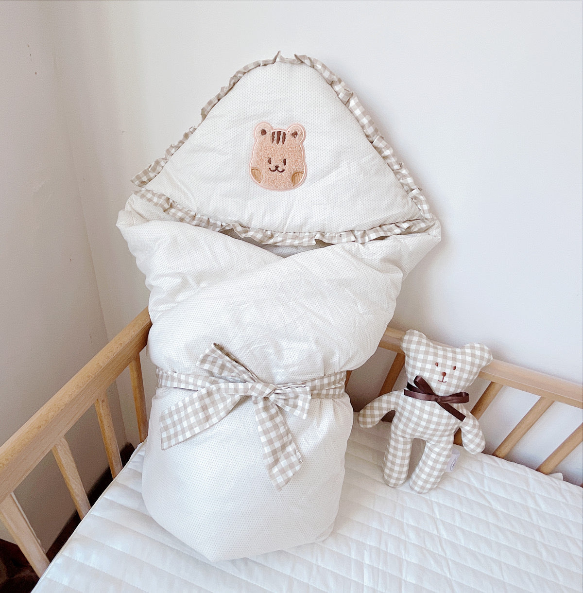 Luxury Quilted Baby Hooded Wrapper I Swaddle Blanket Comforter - White Checkered Bear