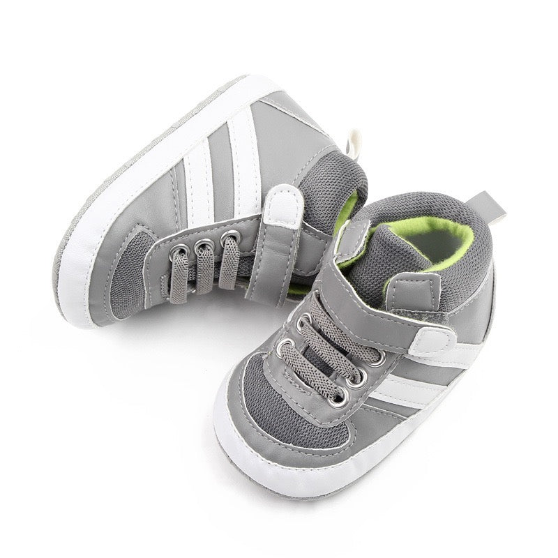Boys Grey & White Pre Walker Sneakers 0-18M - The Minikin Store
