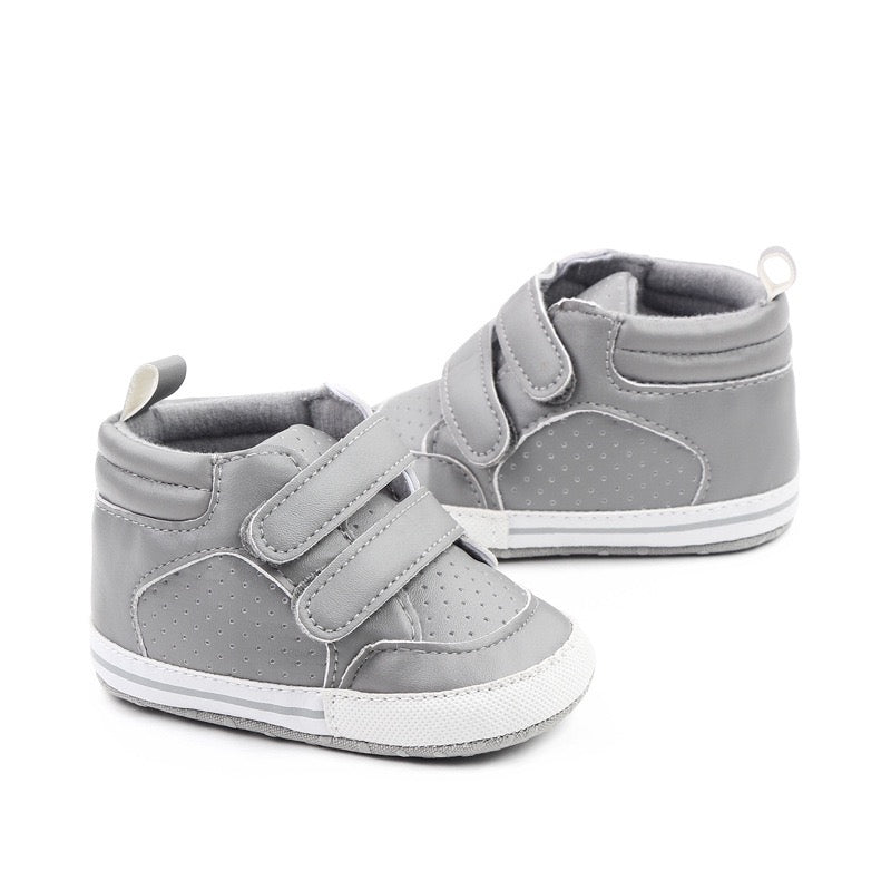 Boys Solid Grey Pre Walker Sneakers 0-18M - The Minikin Store