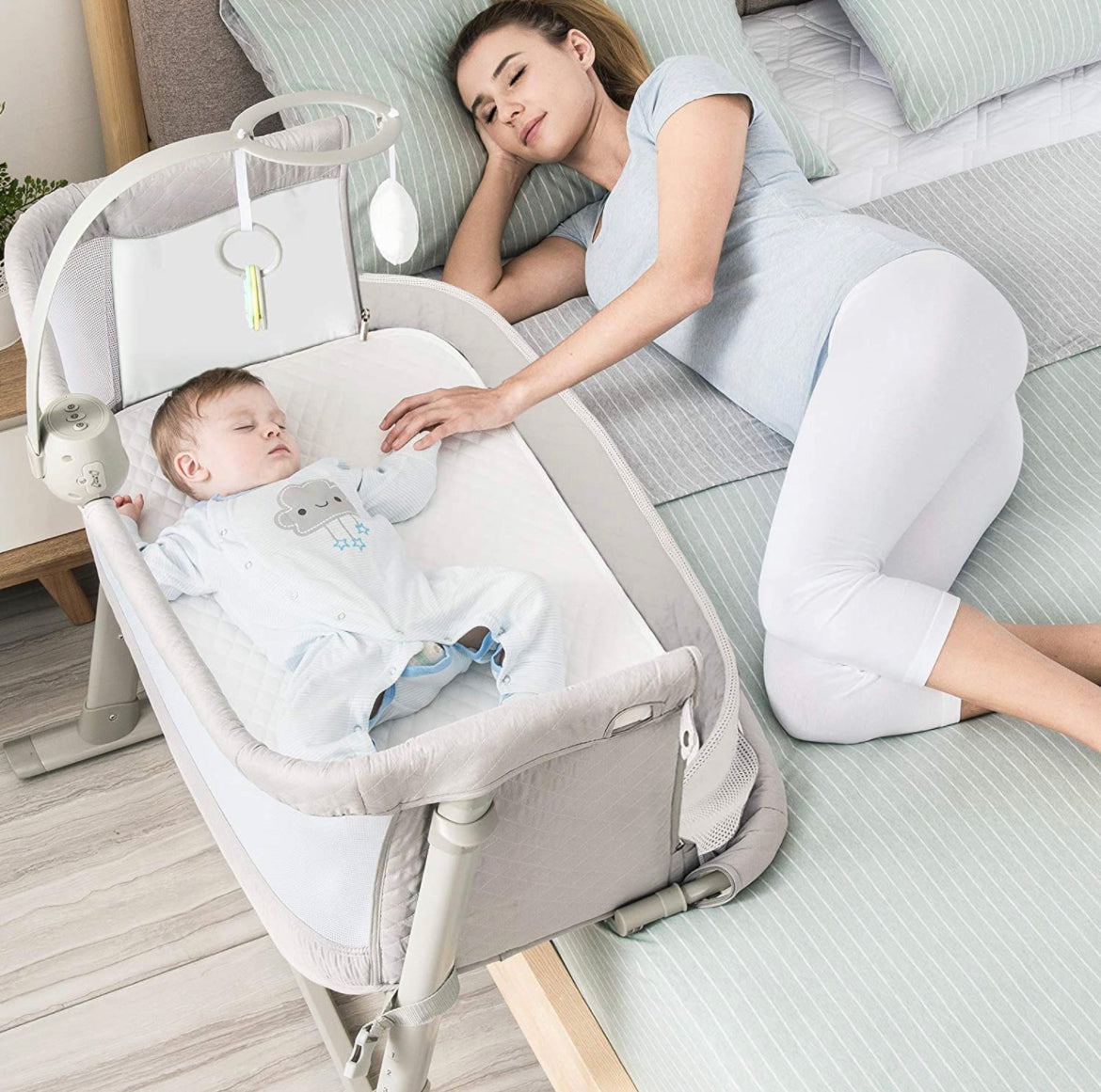 Co sleeping store baby bed